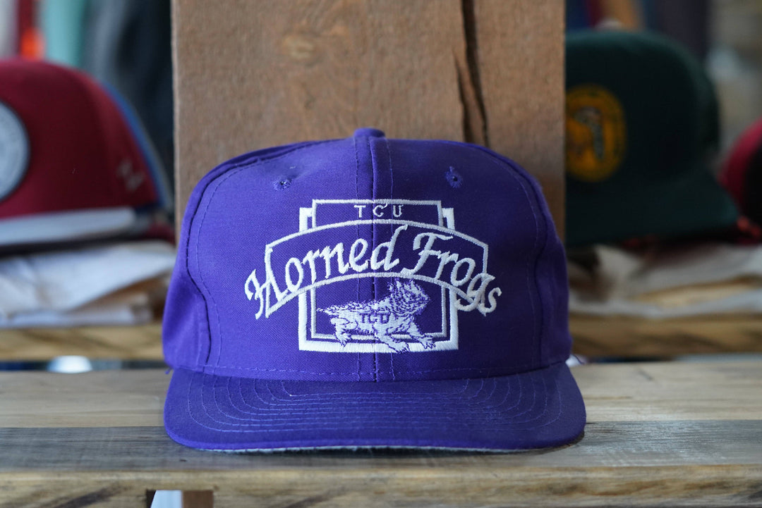 Vintage 90s Dead-Stock TOW TCU Horned Frogs Snapback - West Block Vintage