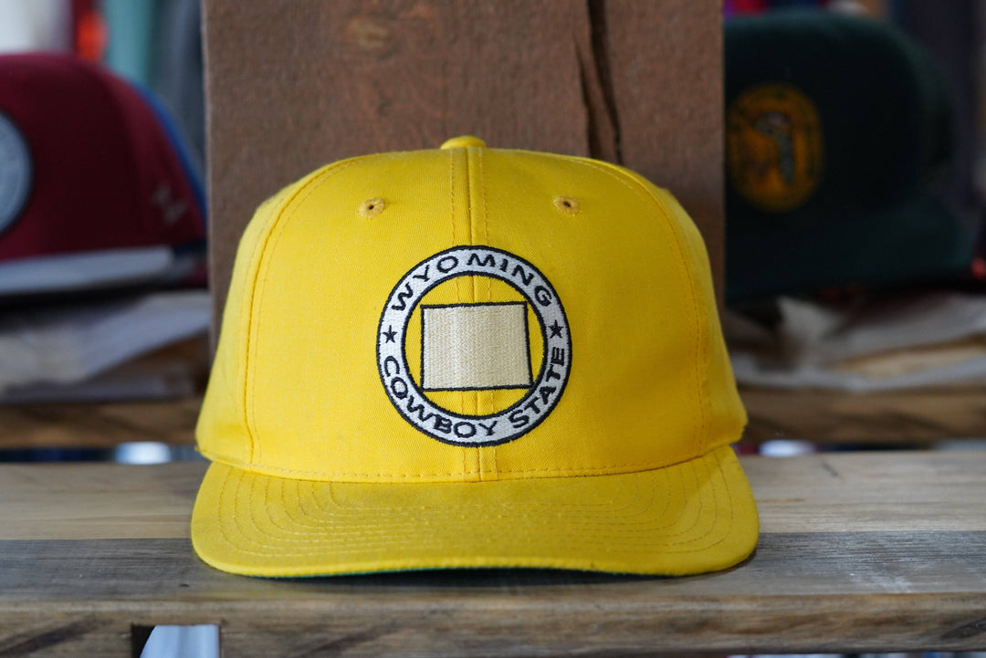 90s Wyoming Cowboys State Snapback - West Block Vintage