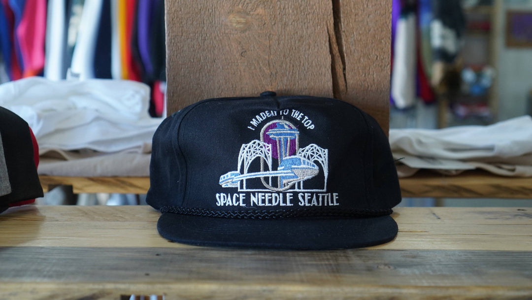 90s DS Seattle Space Needle Snapback Hat - West Block Vintage